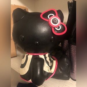 ❣️SOLD❣️MAC Cosmetics Hello Kitty Collectable Doll